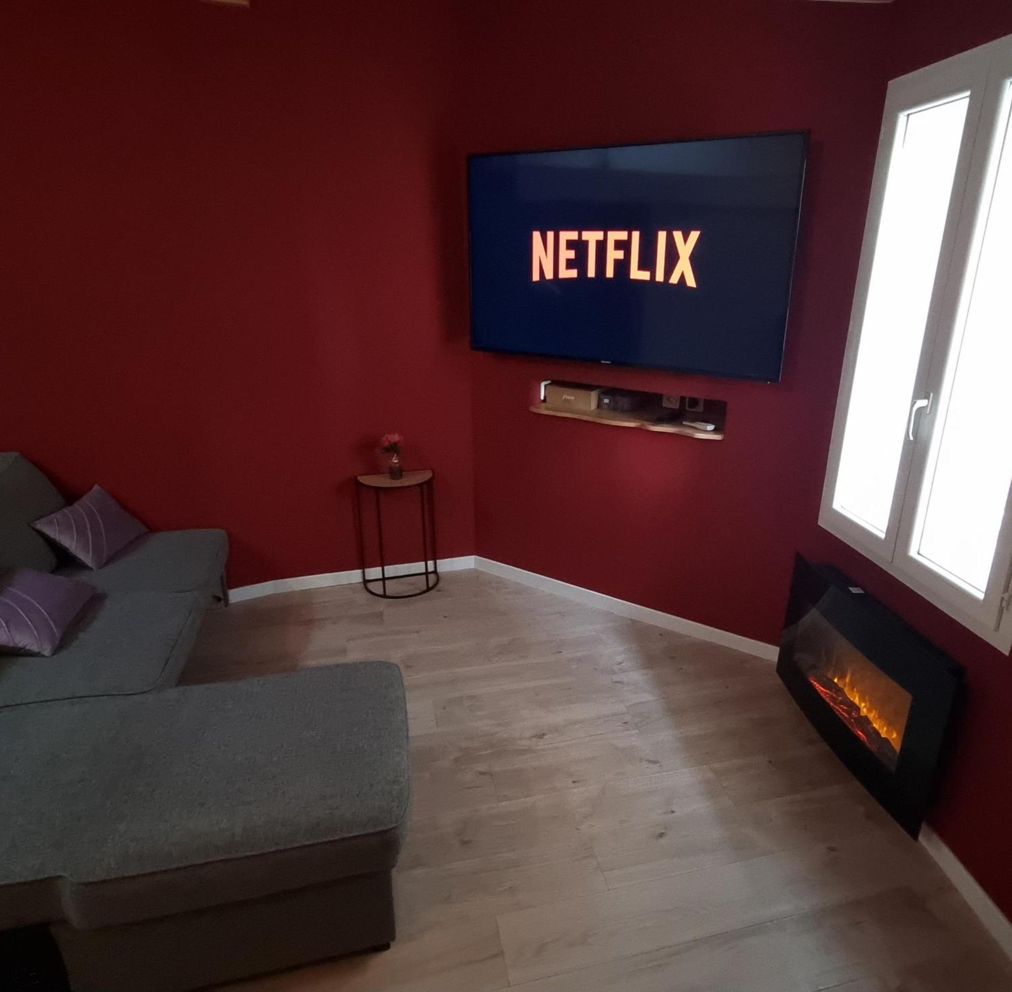 Appartement Romantique Climatise Belorizon - 30 Min De La Mer Pignans Kültér fotó